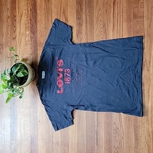 Women's Navy Levi Strauss & Co. Short-sleeved TShirt Small